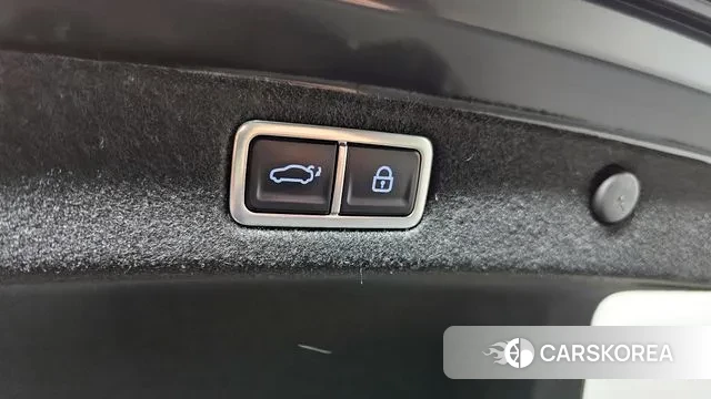 Hyundai Grandeur (GN7) id 3299621 из Кореи 11