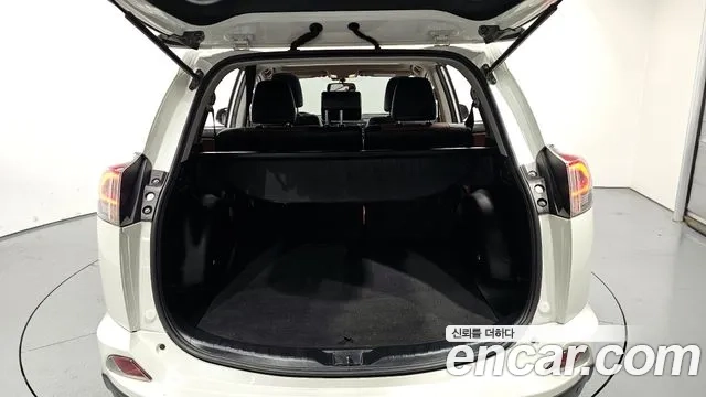 Toyota RAV4 id 2957000 из Кореи 11