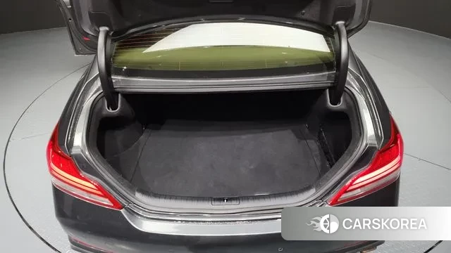 Genesis G70 id 3485165 из Кореи 11