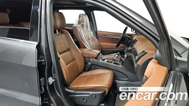 Jeep Grand Cherokee id 2596265 из Кореи 11