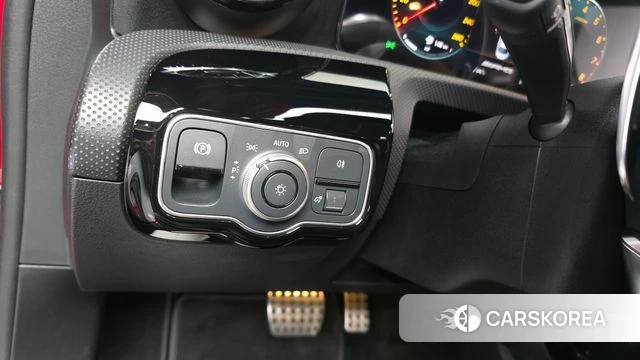 Mercedes-Benz A-Class W177 id 4650804 из Кореи 11
