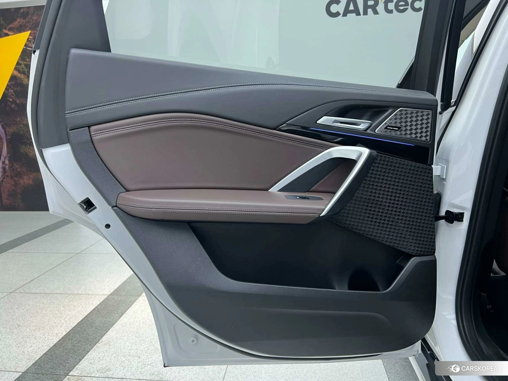 BMW X1 id 4407217 из Китая 11