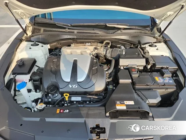 Hyundai The New Grandeur IG id 3764314 из Кореи 11