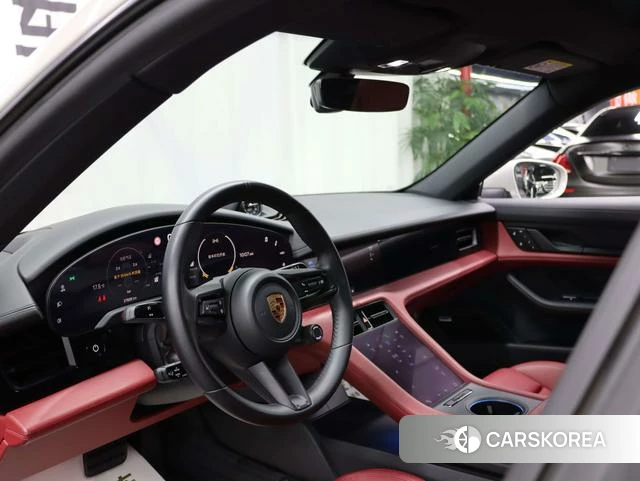 Porsche Taycan id 3969203 из Китая 11