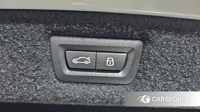 BMW 8 Series (G15) id 3482196 из Кореи 11