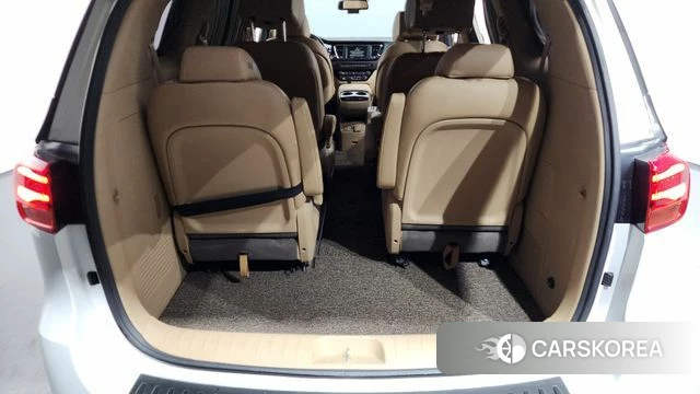 Kia The New Carnival id 3899695 из Кореи 11