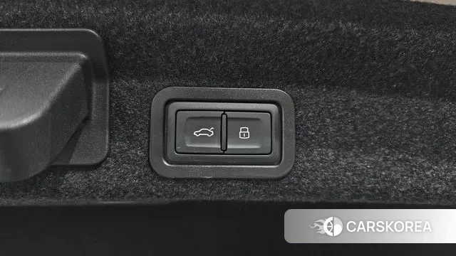 Audi A6 (C8) id 3384157 из Кореи 11