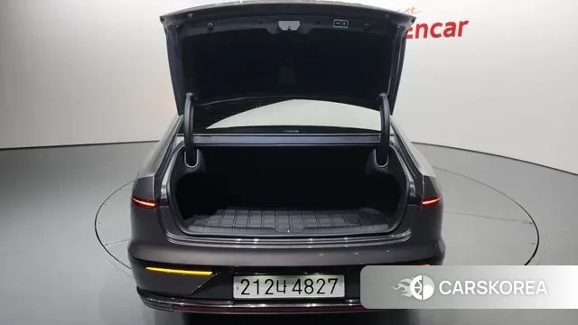 Hyundai Grandeur (GN7) id 2959298 из Кореи 11