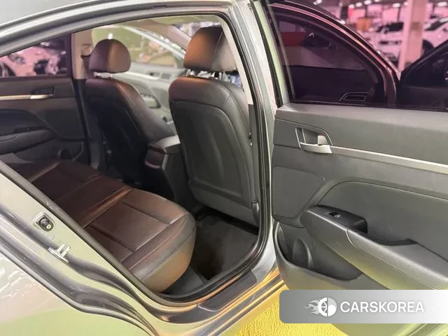 Hyundai The New Avante AD id 3265150 из Кореи 11