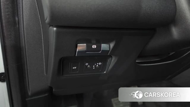 Land Rover Discovery Sports 2nd Generation id 4567342 из Кореи 11