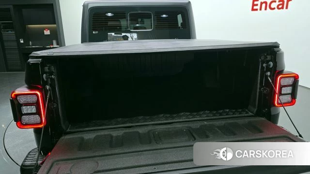 Jeep Gladiator (JT) id 3819367 из Кореи 11