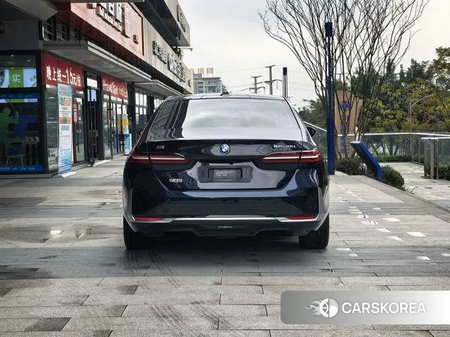 BMW i5 id 4271825 из Китая 11