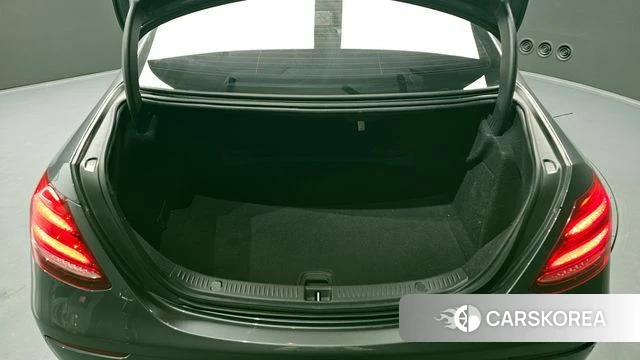 Mercedes-Benz E-Class W213 id 3917161 из Кореи 11