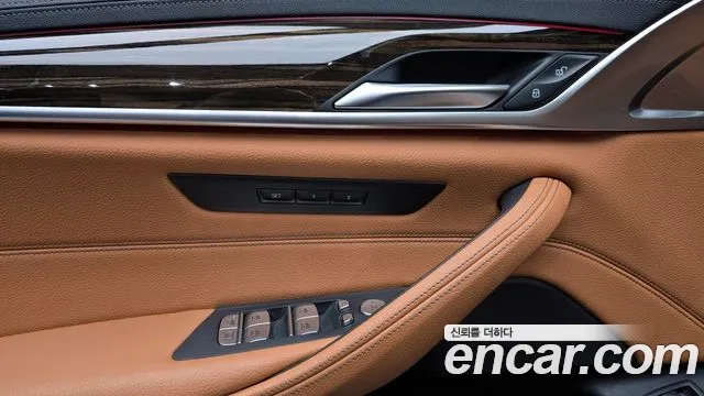 BMW 5 Series (G30) id 2874528 из Кореи 11