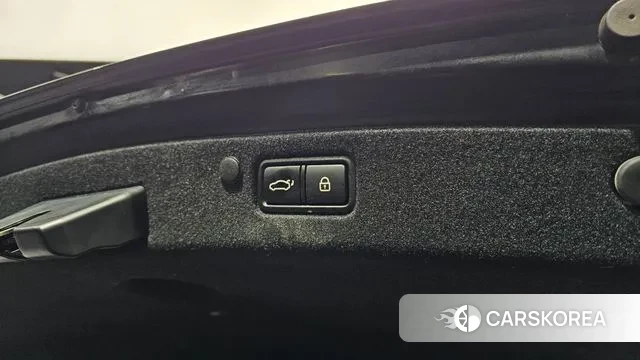 Hyundai The New Grandeur IG id 3474207 из Кореи 11