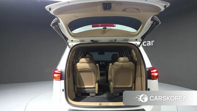 Kia The New Carnival id 4713320 из Кореи 11