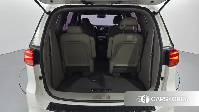 Kia The New Carnival id 2961447 из Кореи 11