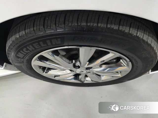 Kia The New Carnival id 4900655 из Кореи 11