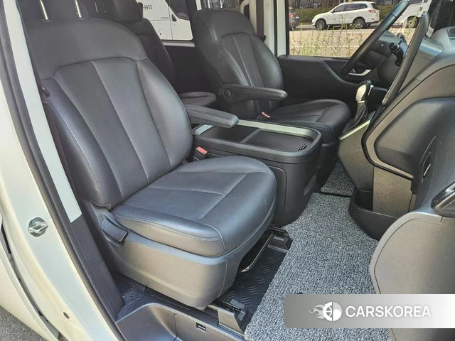 Hyundai Staria id 4948467 из Кореи 11
