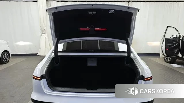 Hyundai Grandeur (GN7) id 3477801 из Кореи 11