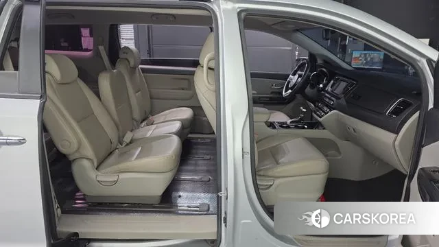 Kia The New Carnival id 3494638 из Кореи 11