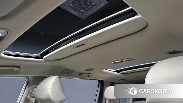 Kia All New Carnival id 3718853 из Кореи 11