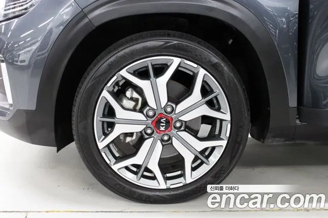 Kia Seltos id 2891548 из Кореи 11