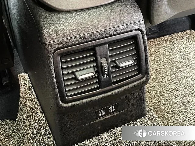 BMW X1 (F48) id 3718302 из Кореи 11