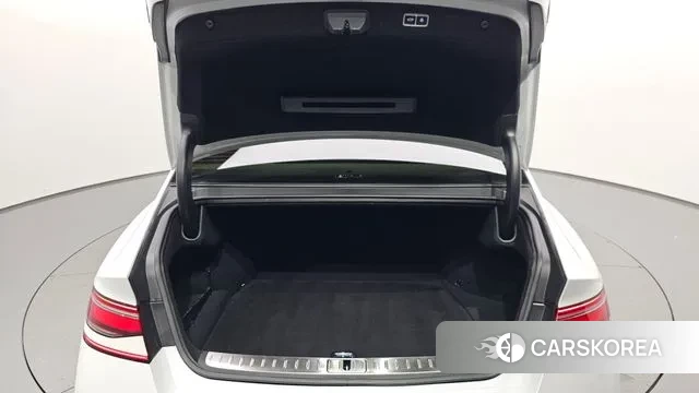 Genesis G90 (RS4) id 2900839 из Кореи 11