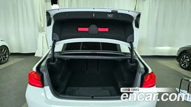 BMW 5 Series (G30) id 2865069 из Кореи 11