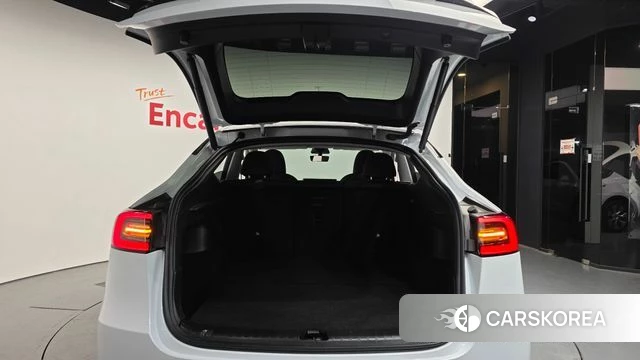 Tesla Model Y id 3933994 из Кореи 11