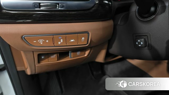 Genesis G90 id 4873171 из Кореи 11