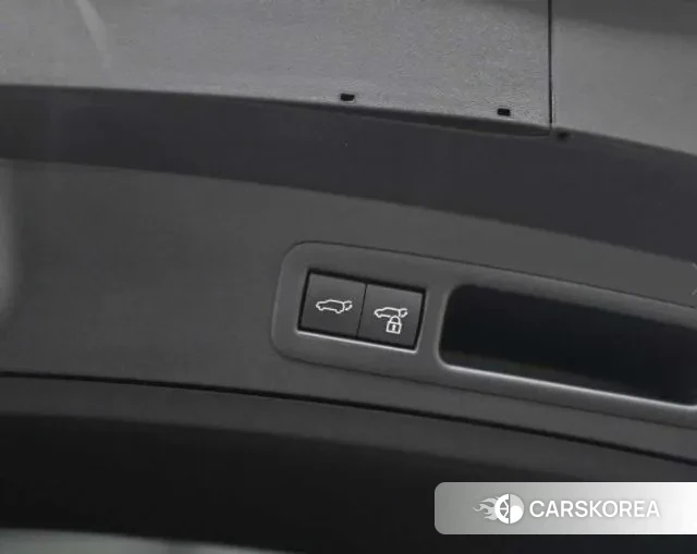 Lexus UX250h id 3052851 из Кореи 11