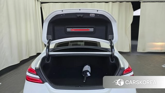 Genesis The New G70 id 3841772 из Кореи 11