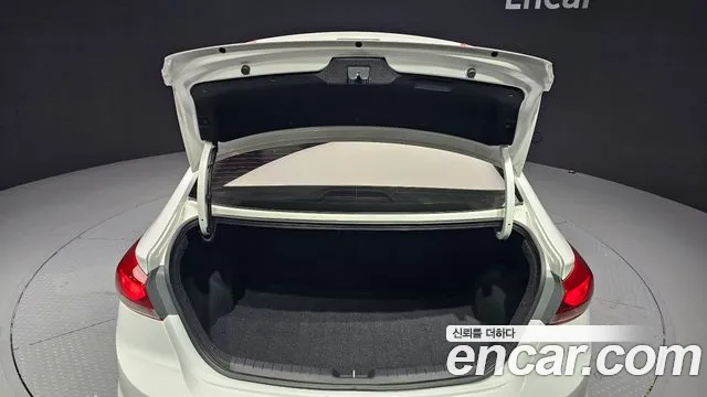 Hyundai Avante AD id 2840129 из Кореи 11