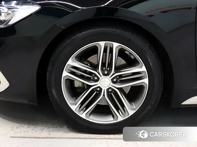 Hyundai Grandeur IG id 3149998 из Кореи 11