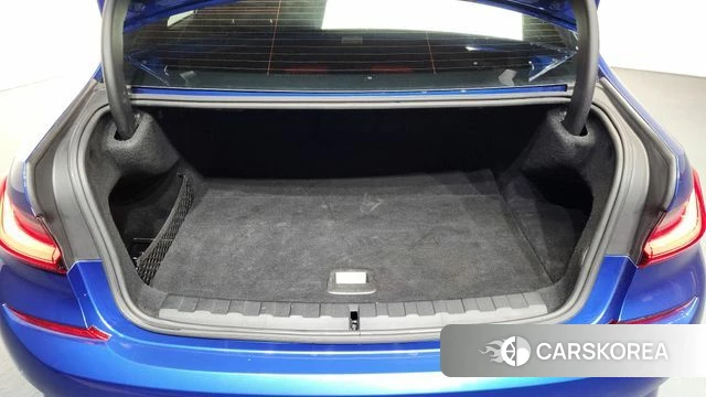 BMW 3 Series (G20) id 3839945 из Кореи 11