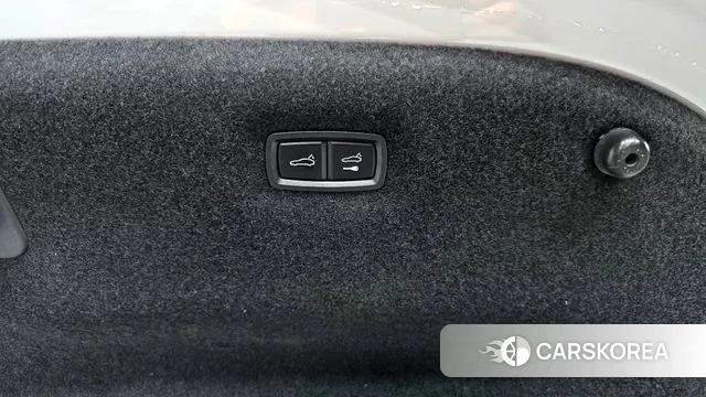 Porsche Taycan id 3702003 из Кореи 11