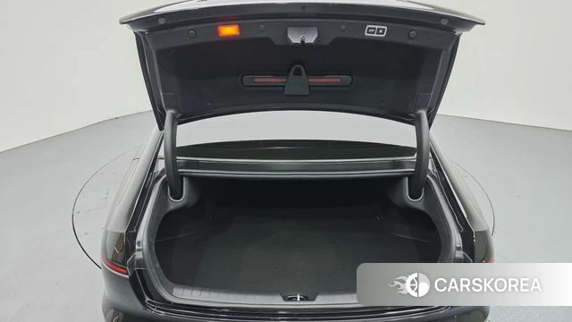 Hyundai Grandeur (GN7) id 3882976 из Кореи 11