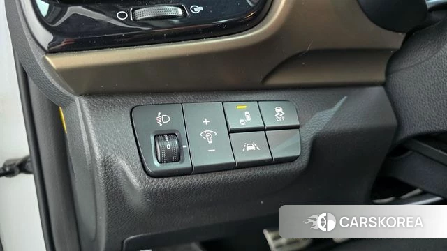 Kia Stonic id 4295065 из Кореи 11