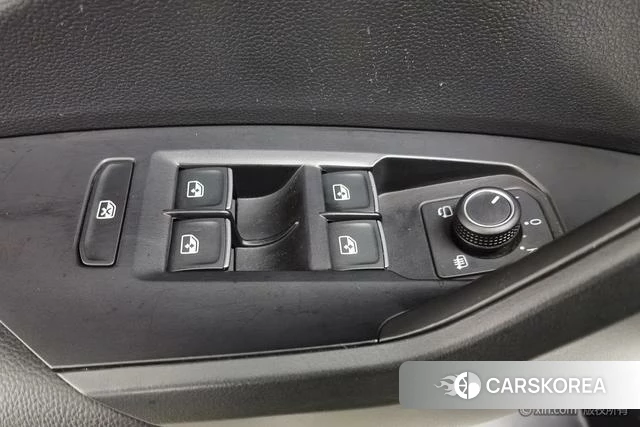 Volkswagen Sagitar id 4307084 из Китая 11