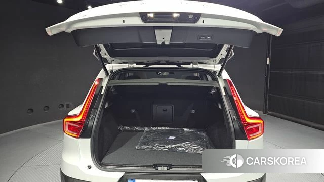 Volvo XC40 id 3940047 из Кореи 11