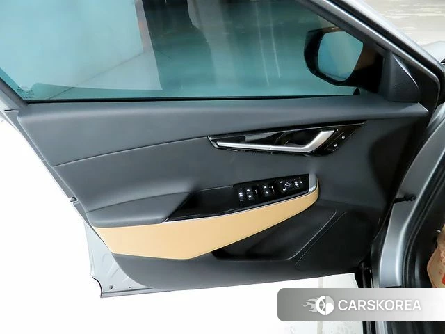 Kia EV6 id 3877584 из Кореи 11