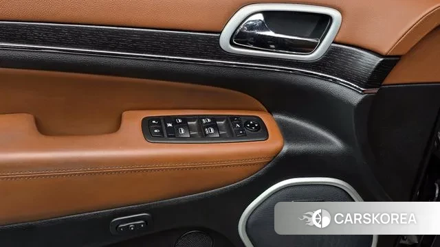 Jeep Grand Cherokee id 3290765 из Кореи 11