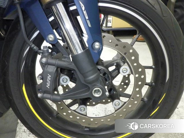 Honda CBR400R id 4184226 из Японии 11