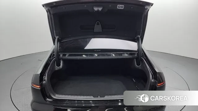 Hyundai Grandeur (GN7) id 3467438 из Кореи 11