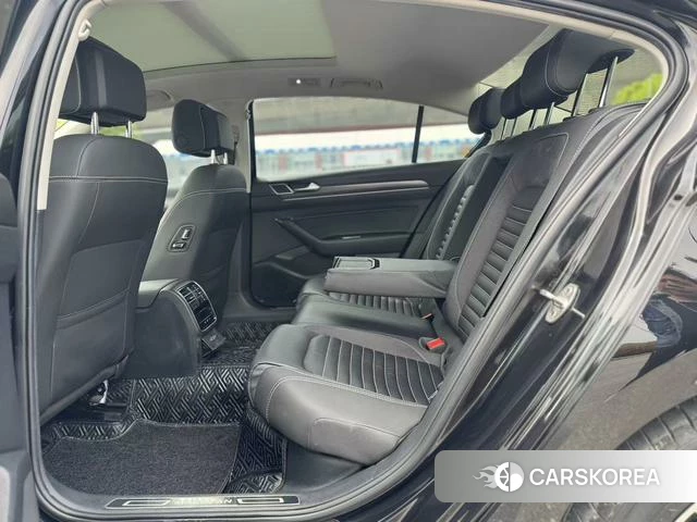 Volkswagen Magotan id 4271525 из Китая 11