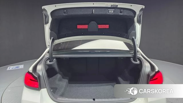 BMW 5 Series (G30) id 3811880 из Кореи 11