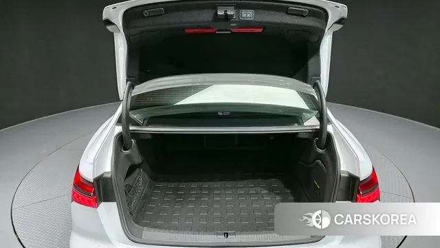 Audi A6 (C8) id 3472578 из Кореи 11