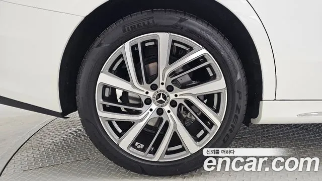 Mercedes-Benz E-Class W214 id 2719228 из Кореи 11